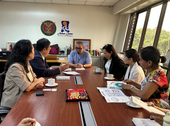 Director Lee Jean Young - Development of K-academic Diffusion activities in Manila, Philippines                                 썸네일