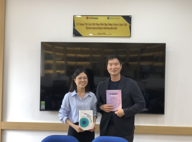 인하대 국제관계연구소 – 하노이국립대학교 외국어대학 한국학연구센터 방문                                 썸네일